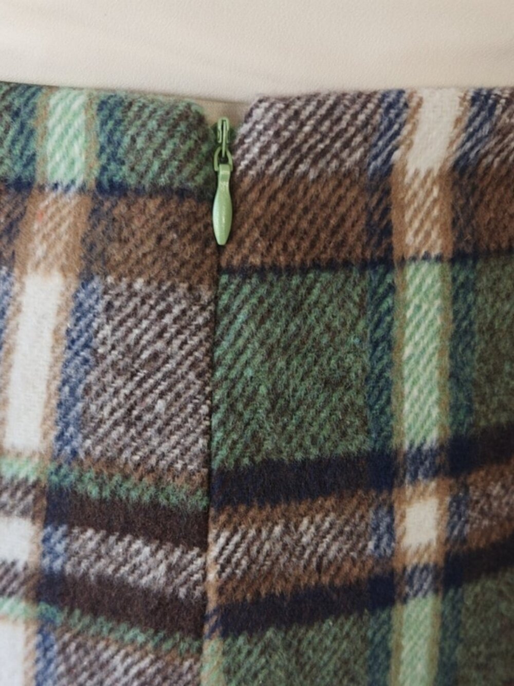 Oi Size XXL Mini Skirt Wool Blend Green Plaid Y2K Academia 90s Lined Side Zip - Picture 4 of 6